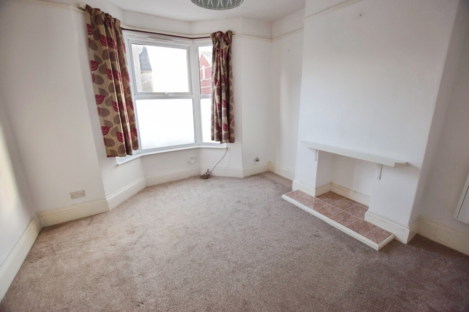 1 bedroom Flat for Sale Elmside