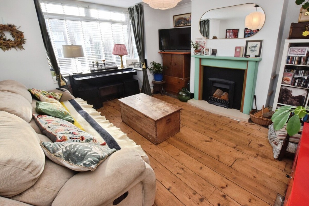 Cowick Lane, St Thomas