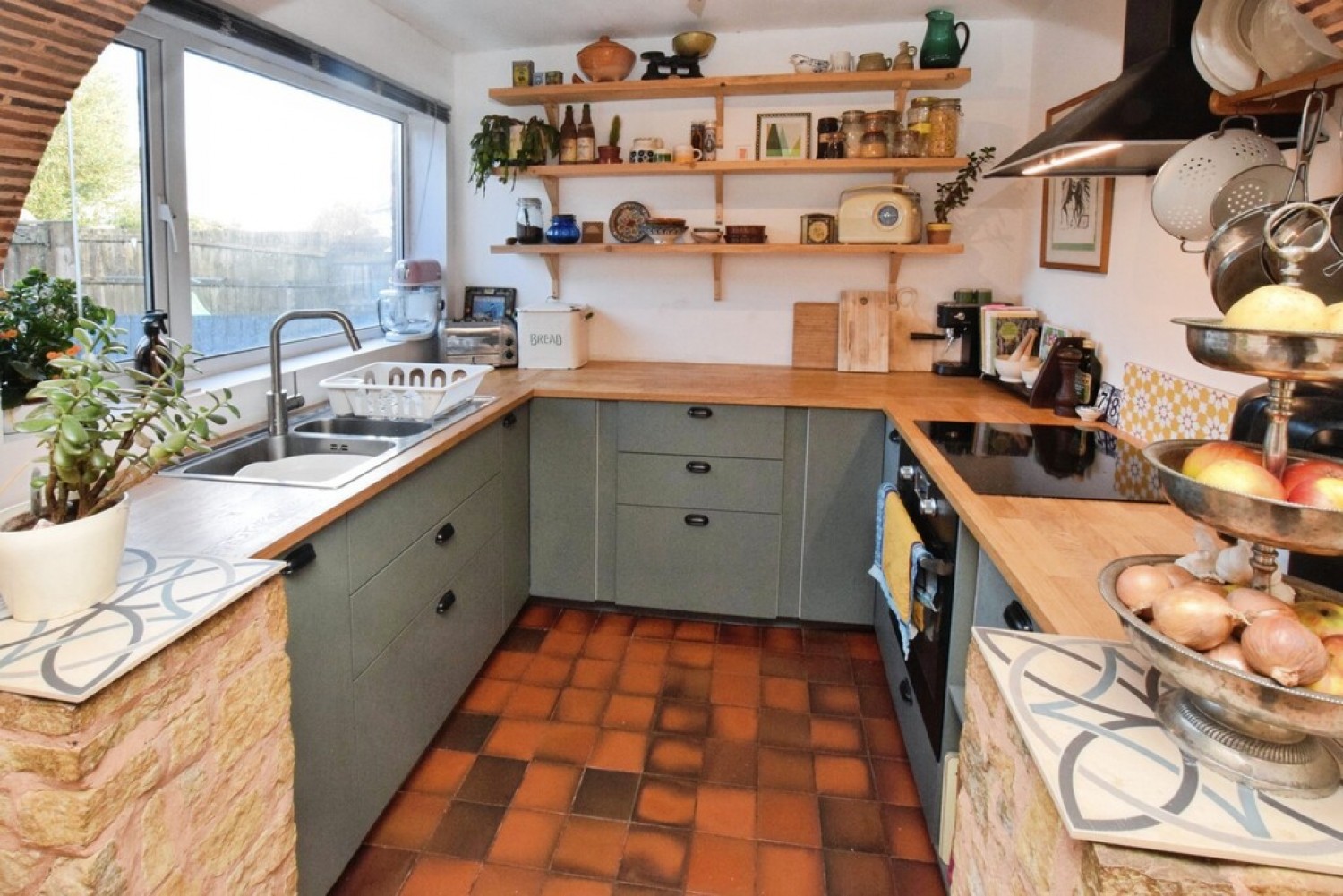 3 bedroom House for Sale Cowick Lane, St Thomas