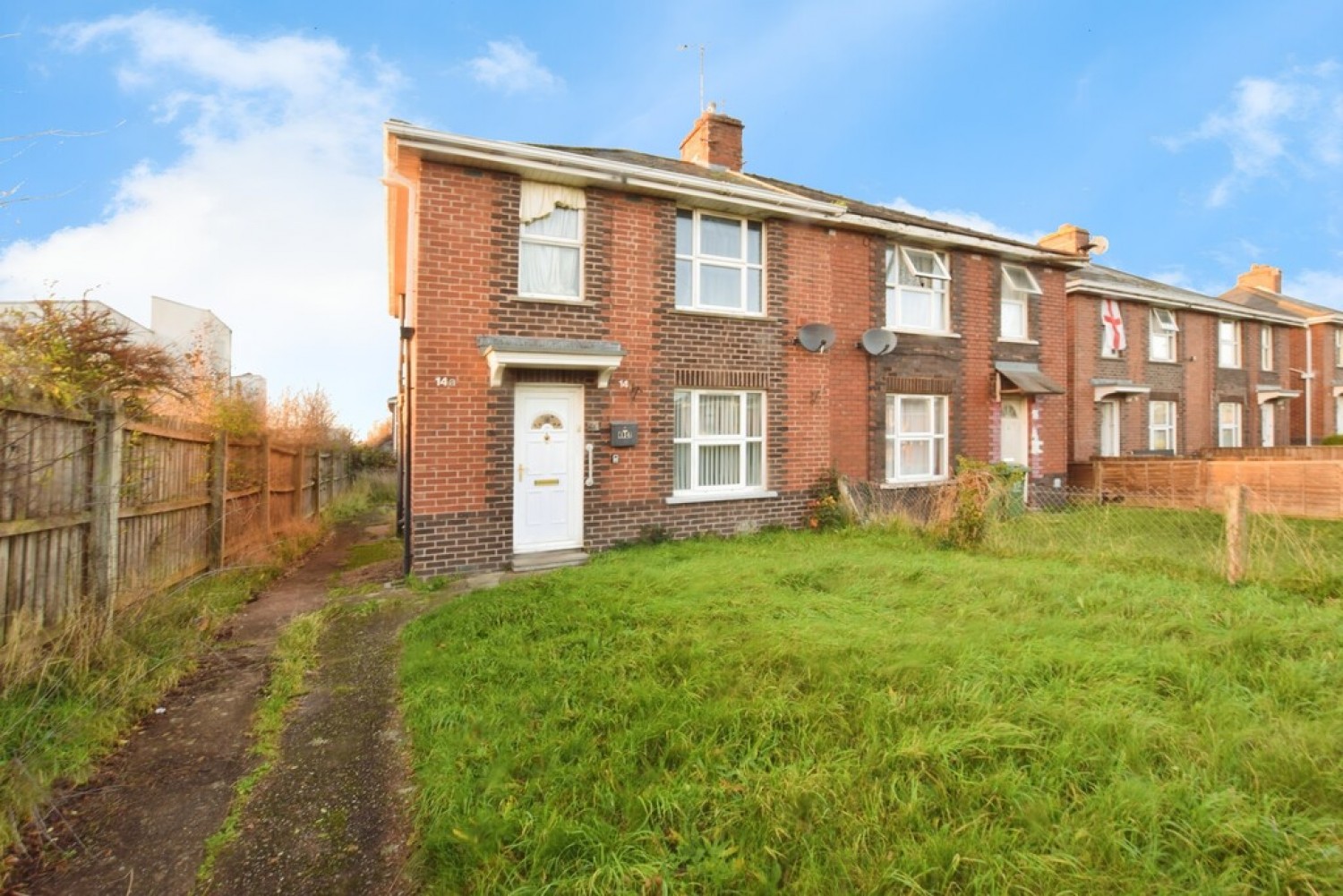 1 bedroom Flat for Sale Burnthouse Lane