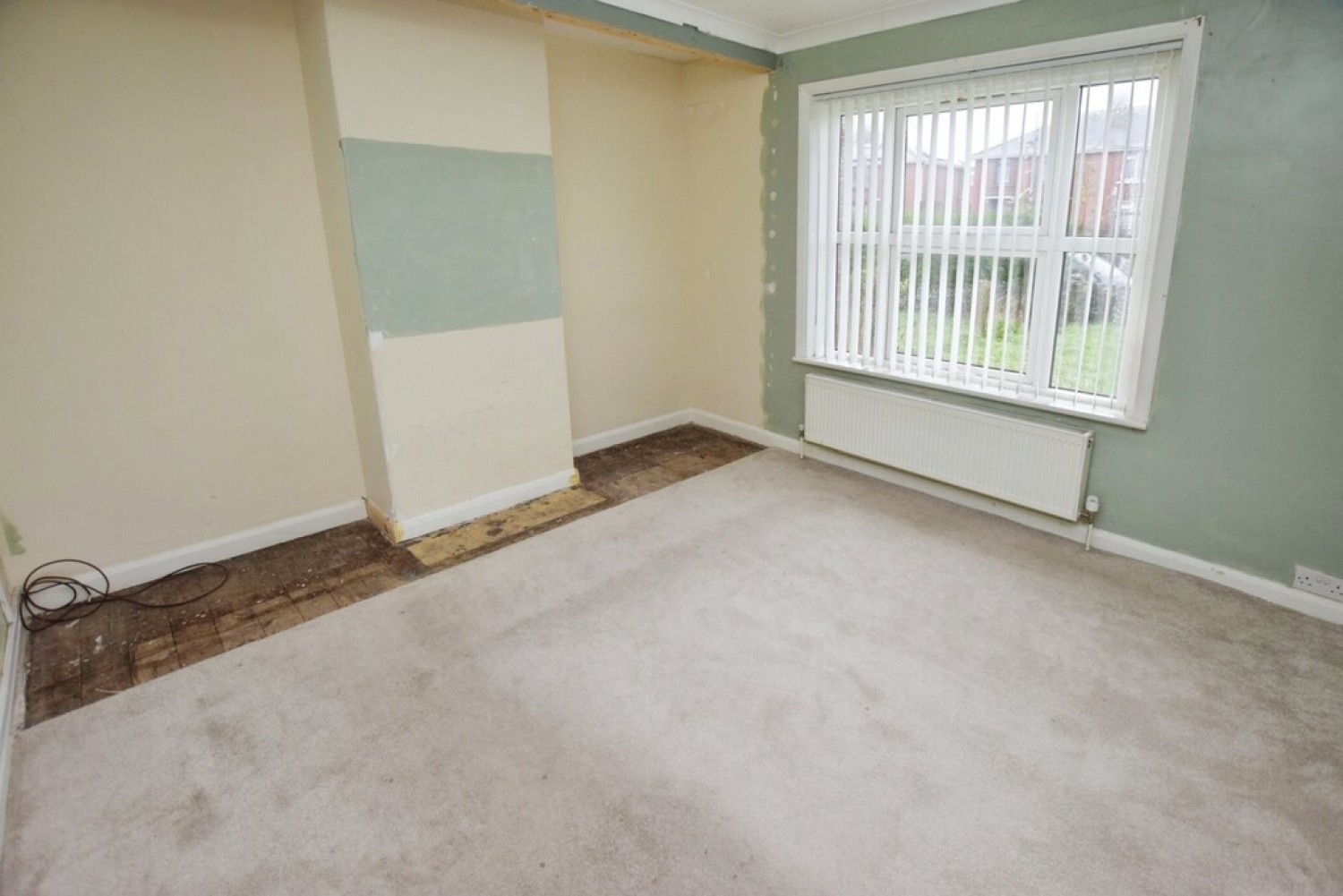 1 bedroom Flat for Sale Burnthouse Lane