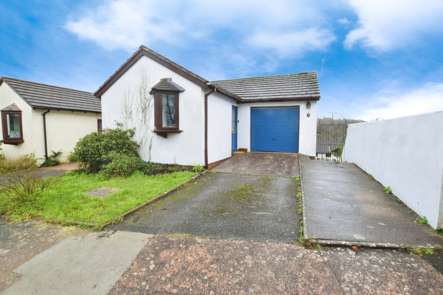 2 bedroom House for Sale Elliott Close