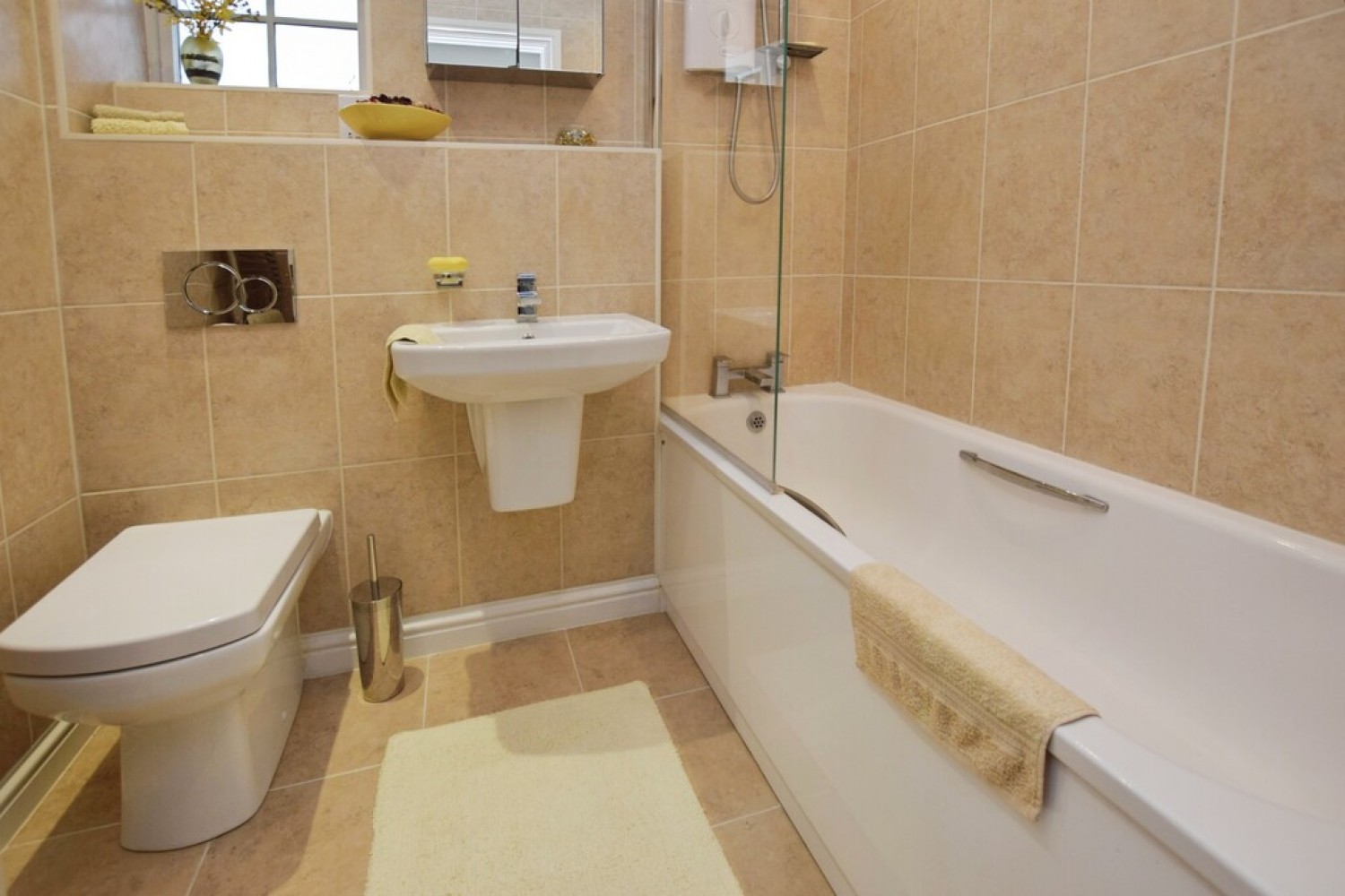 4 bedroom House for Sale Apple Farm Grange