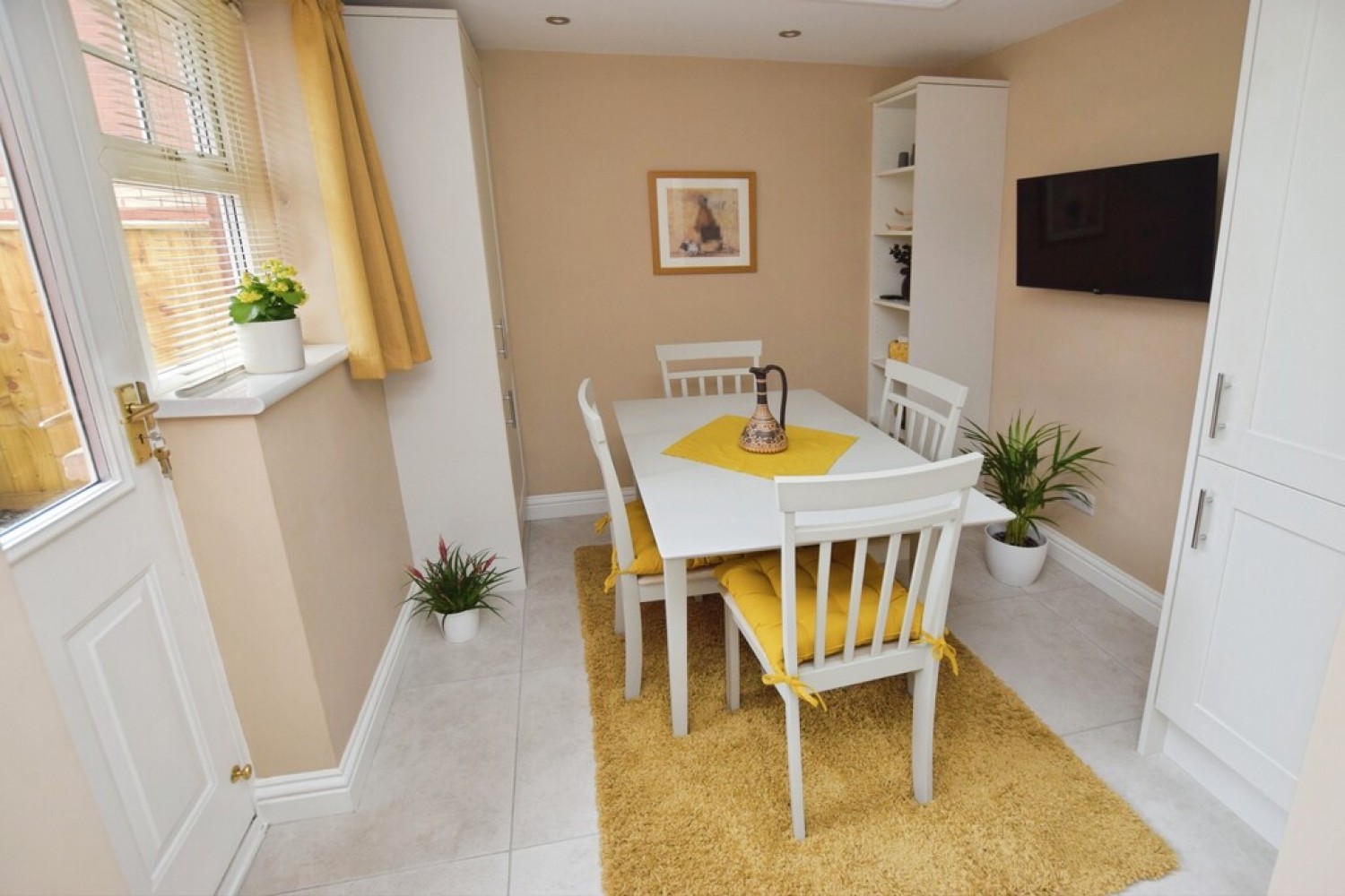 4 bedroom House for Sale Apple Farm Grange