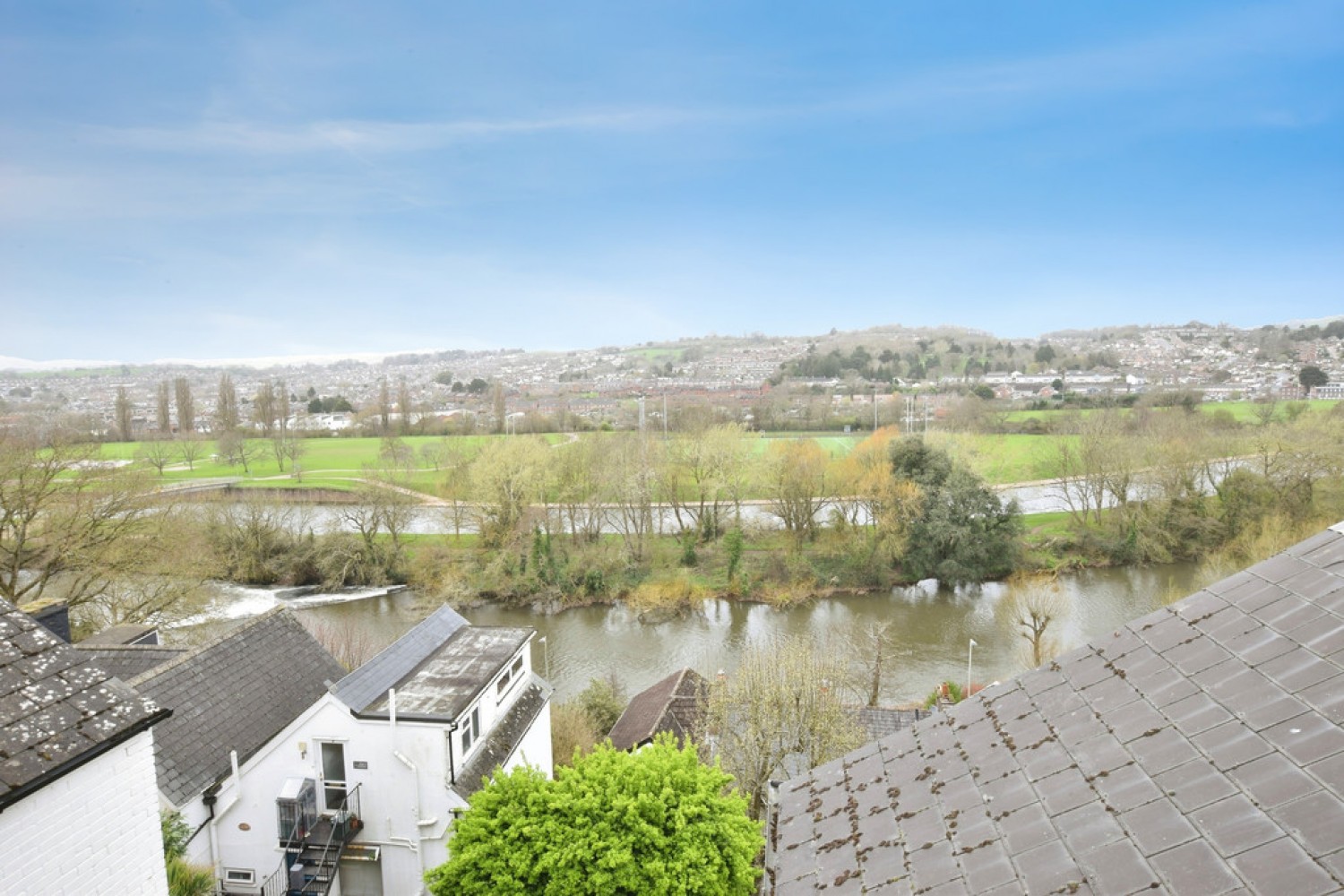 1 bedroom Flat for Sale Haldon Road