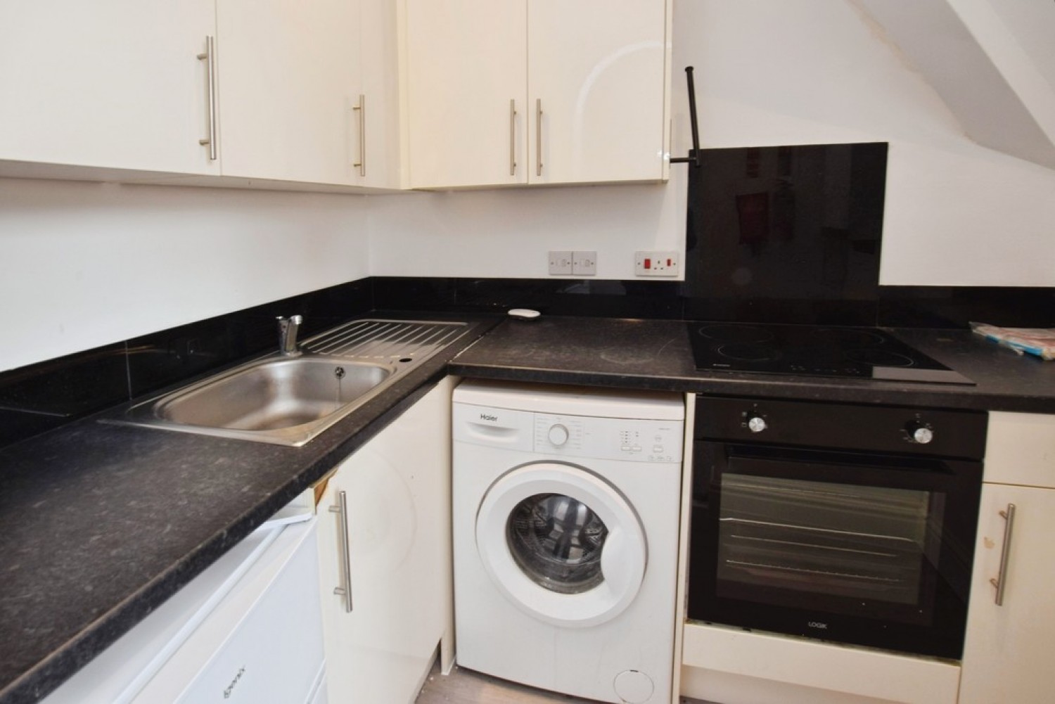 1 bedroom Flat for Sale Haldon Road