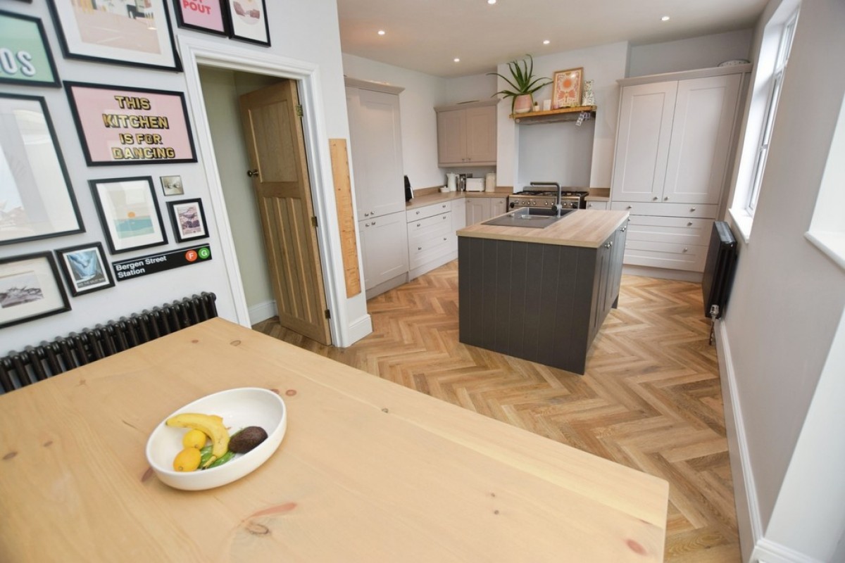 Exeter, Devon, EX1 2SG