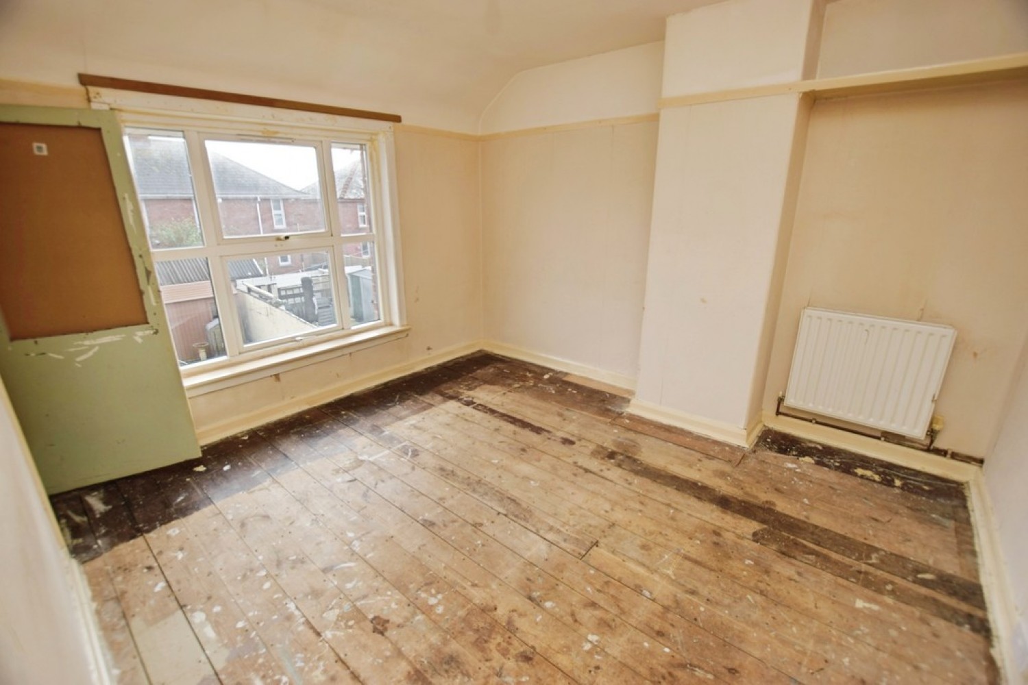 1 bedroom Flat for Sale Burnthouse Lane