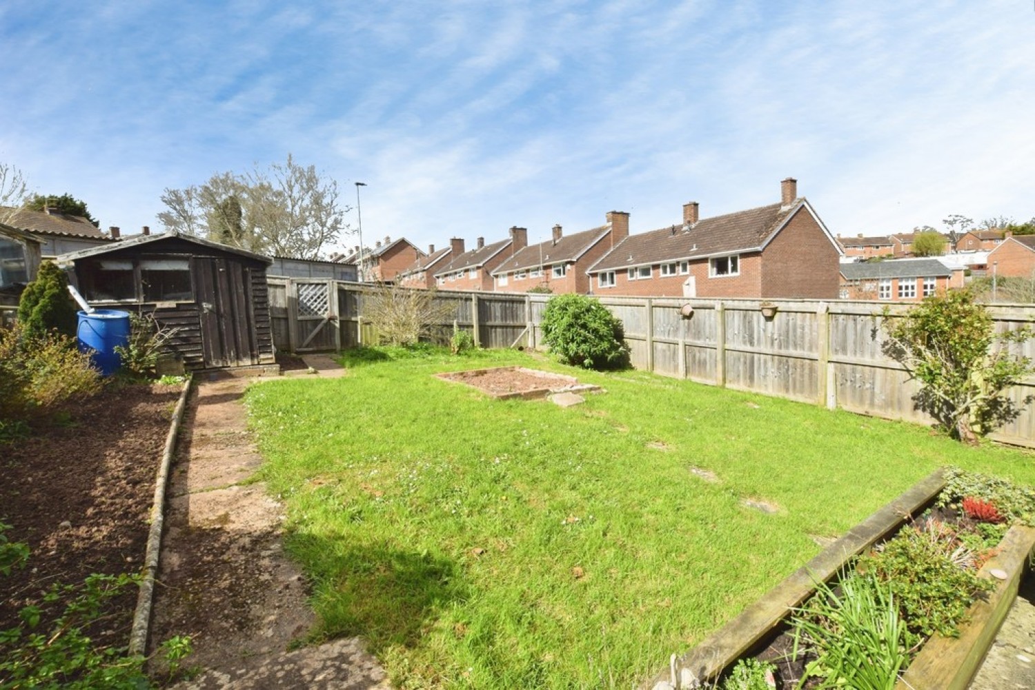 3 bedroom House for Sale Merlin Crescent