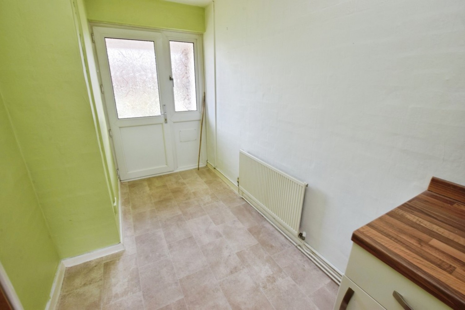 3 bedroom House for Sale Merlin Crescent