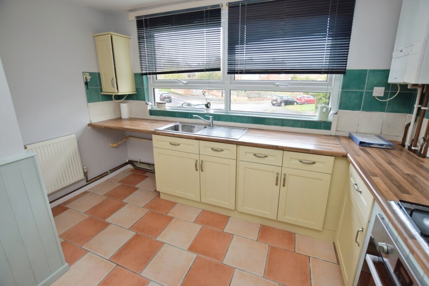 1 bedroom Flat for Letting Wynford Road
