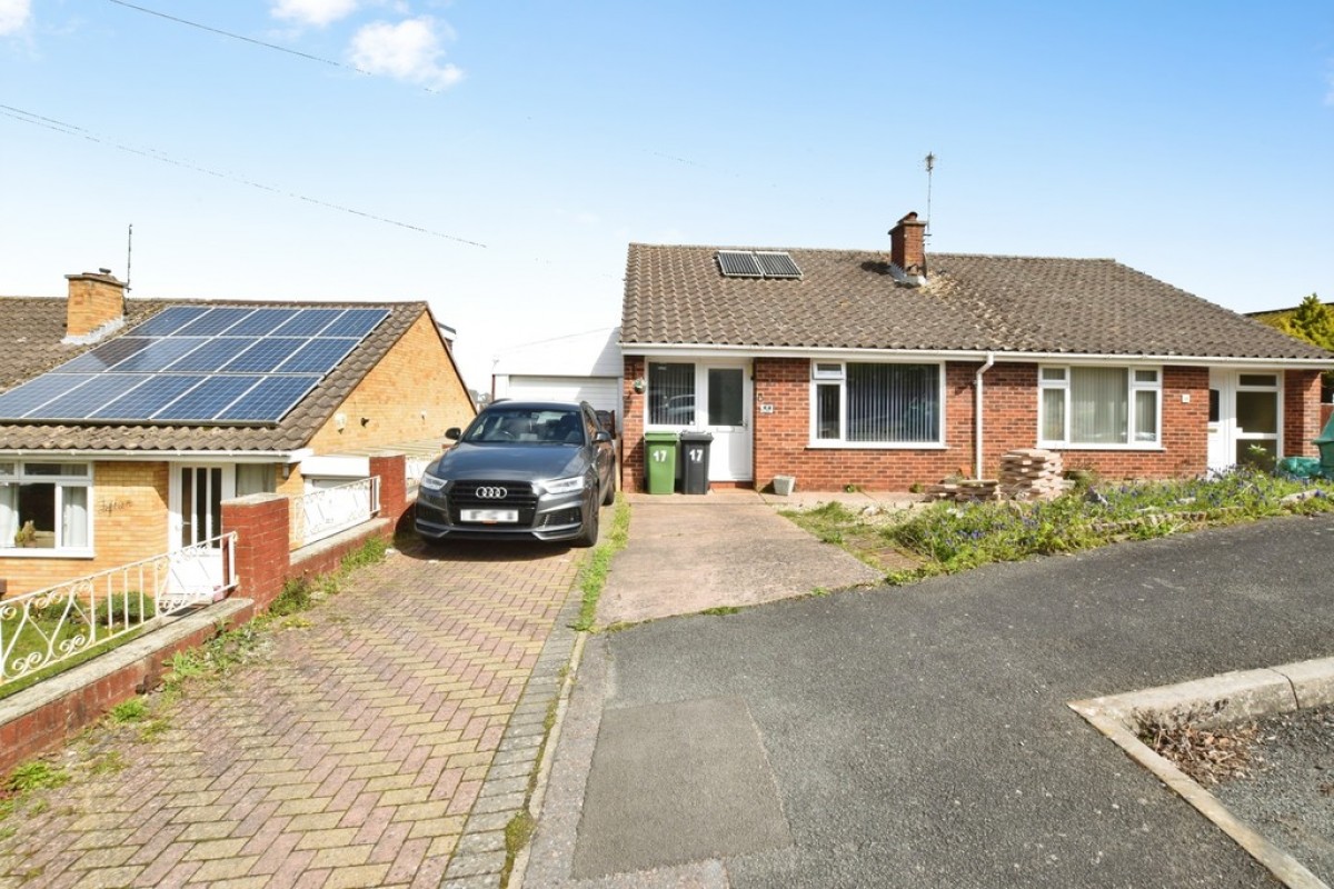 Elgar Close, Broadfields