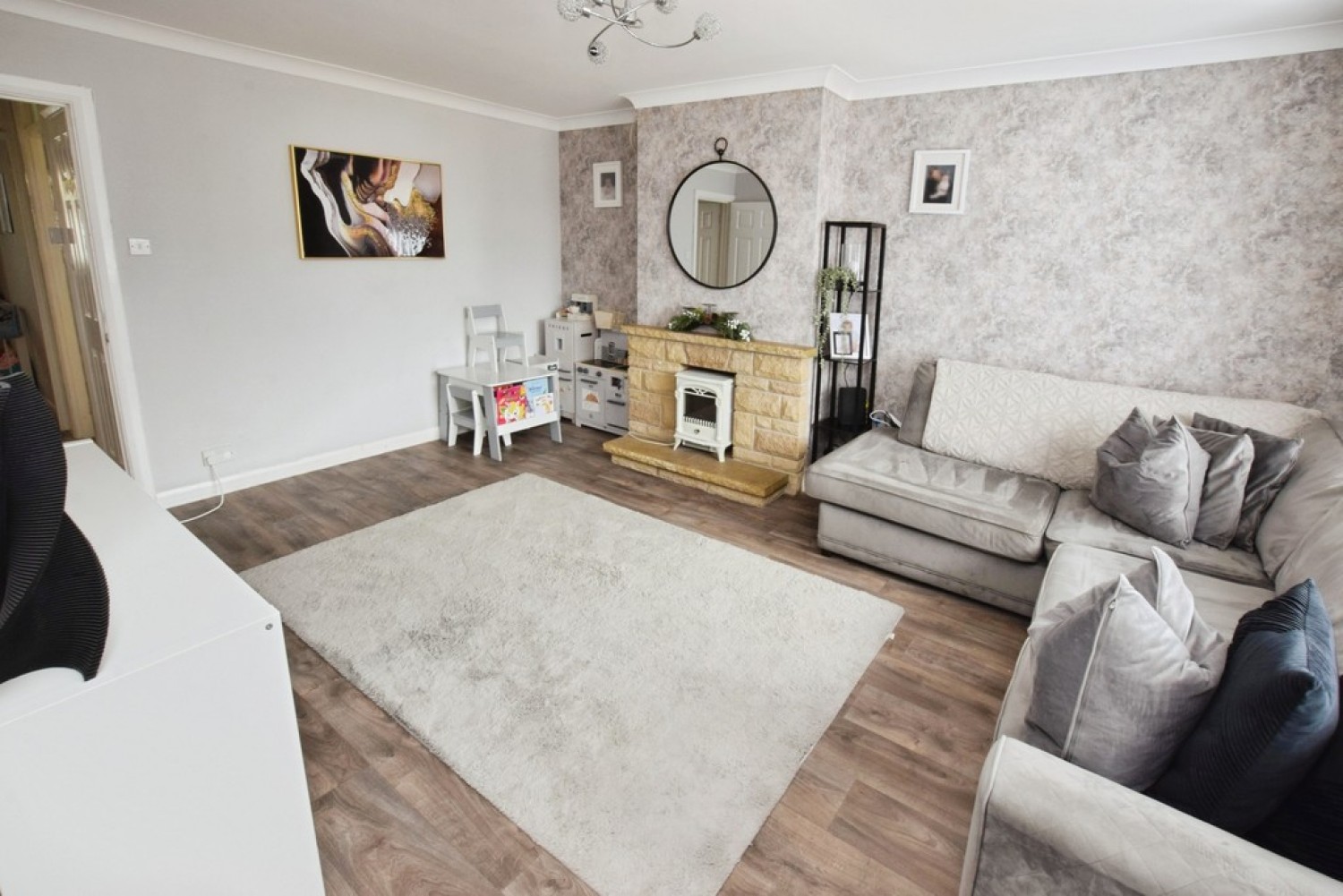 2 bedroom House for Sale Elgar Close, Broadfields