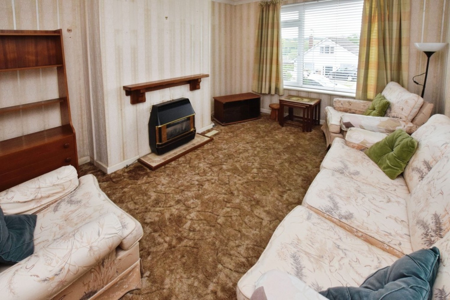 2 bedroom Bungalow for Sale Exeter, Devon, England