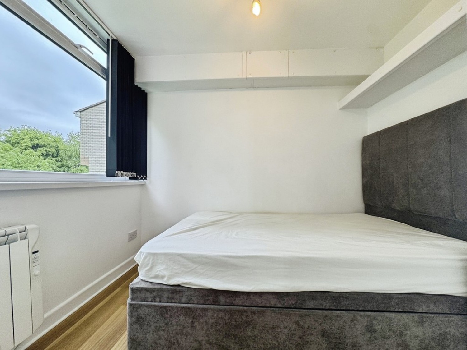 1 bedroom Flat for Letting Woodwater Lane, Exeter