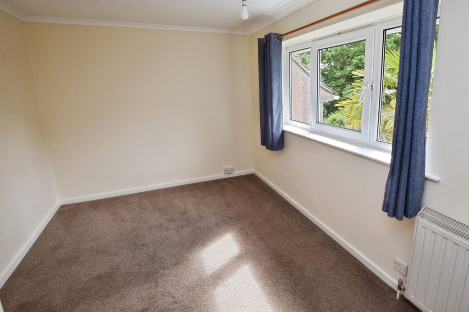 3 bedroom House for Sale Higher Barley Mount