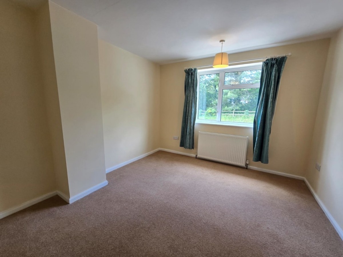 Bovemoors Lane, Heavitree, Exeter
