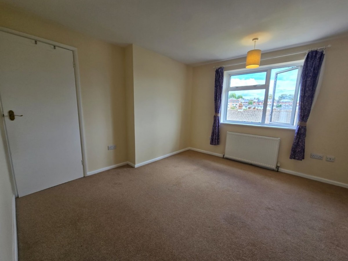 Bovemoors Lane, Heavitree, Exeter
