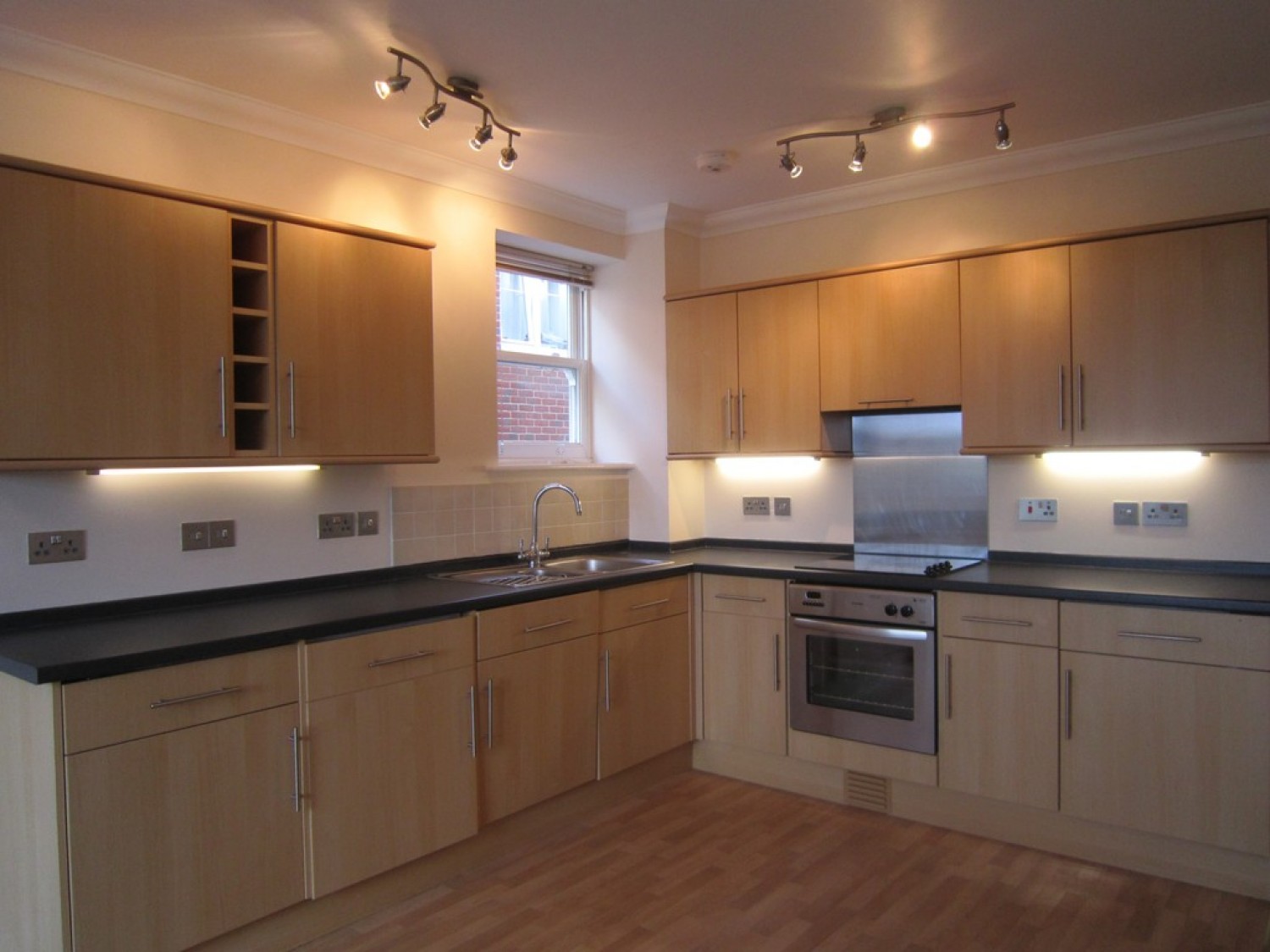 2 bedroom Flat for Letting College Road, Maidstone