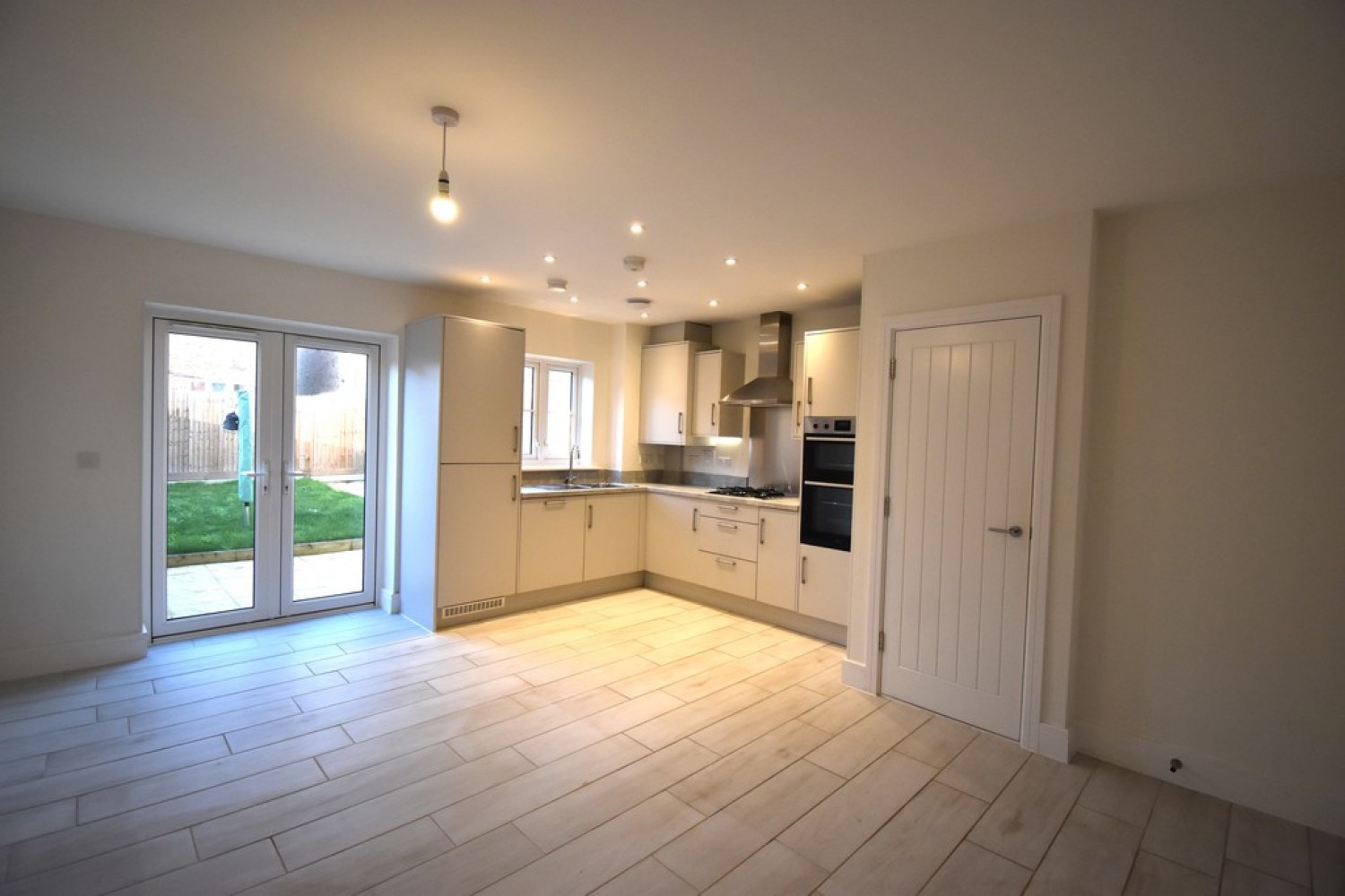 3 bedroom House in Curlew Rise, Minster-on-Sea