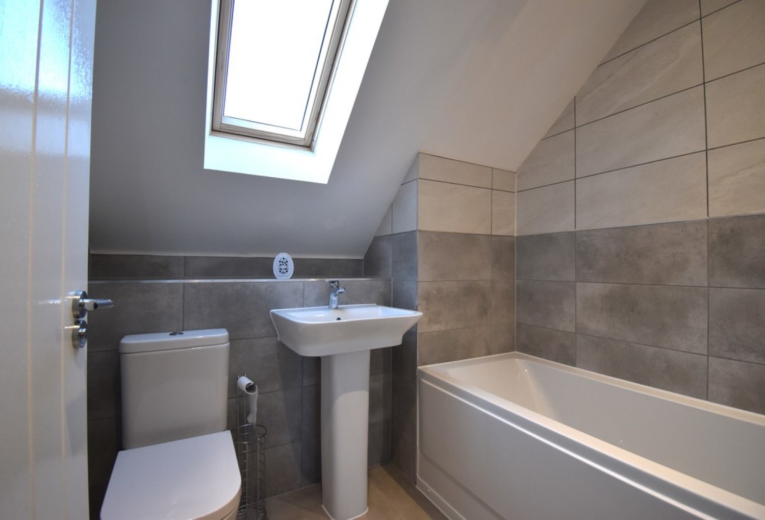 3 bedroom House in Curlew Rise, Minster-on-Sea