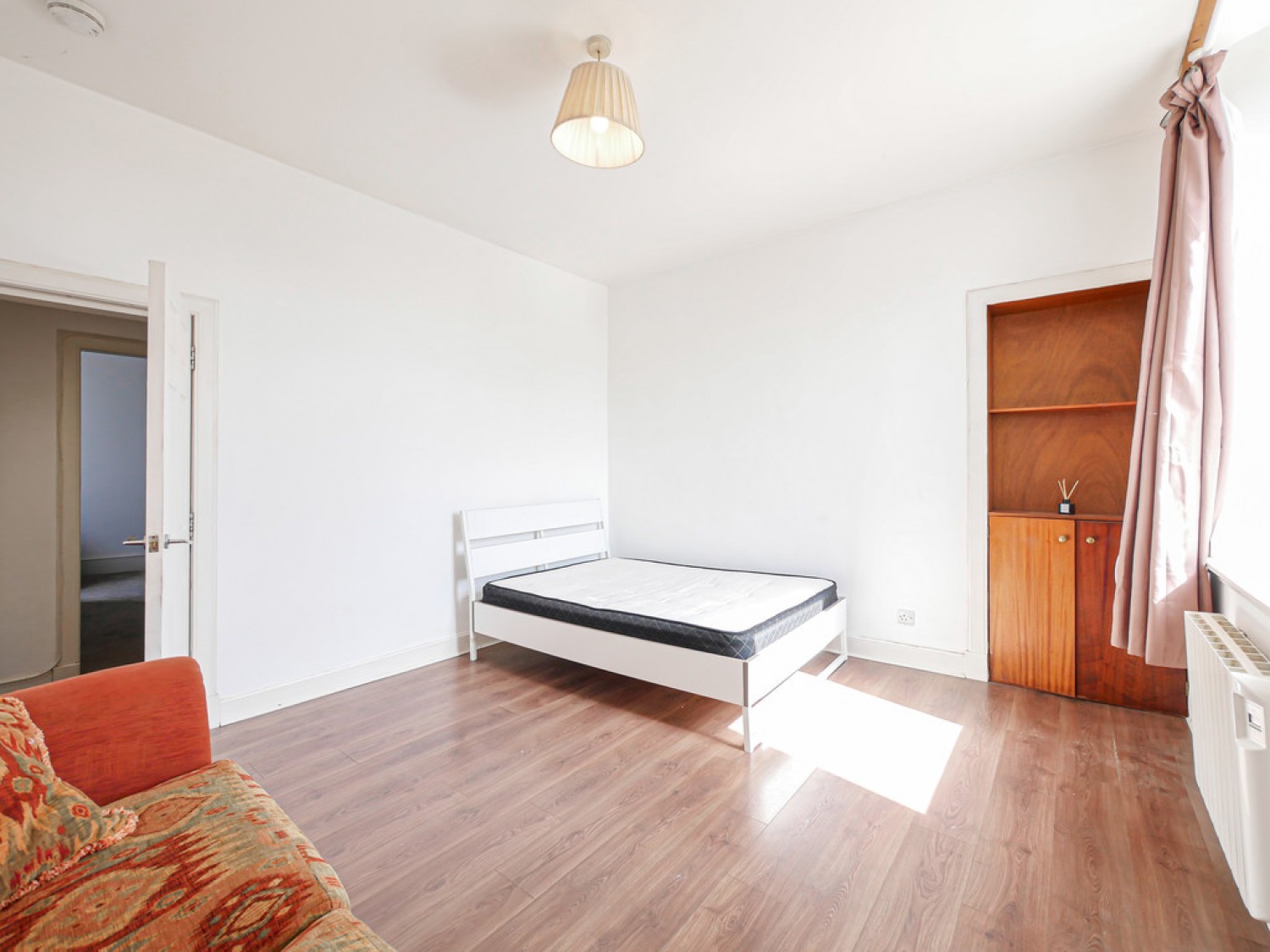 2 bedroom Flat for Letting St Andrews Street, Dundee