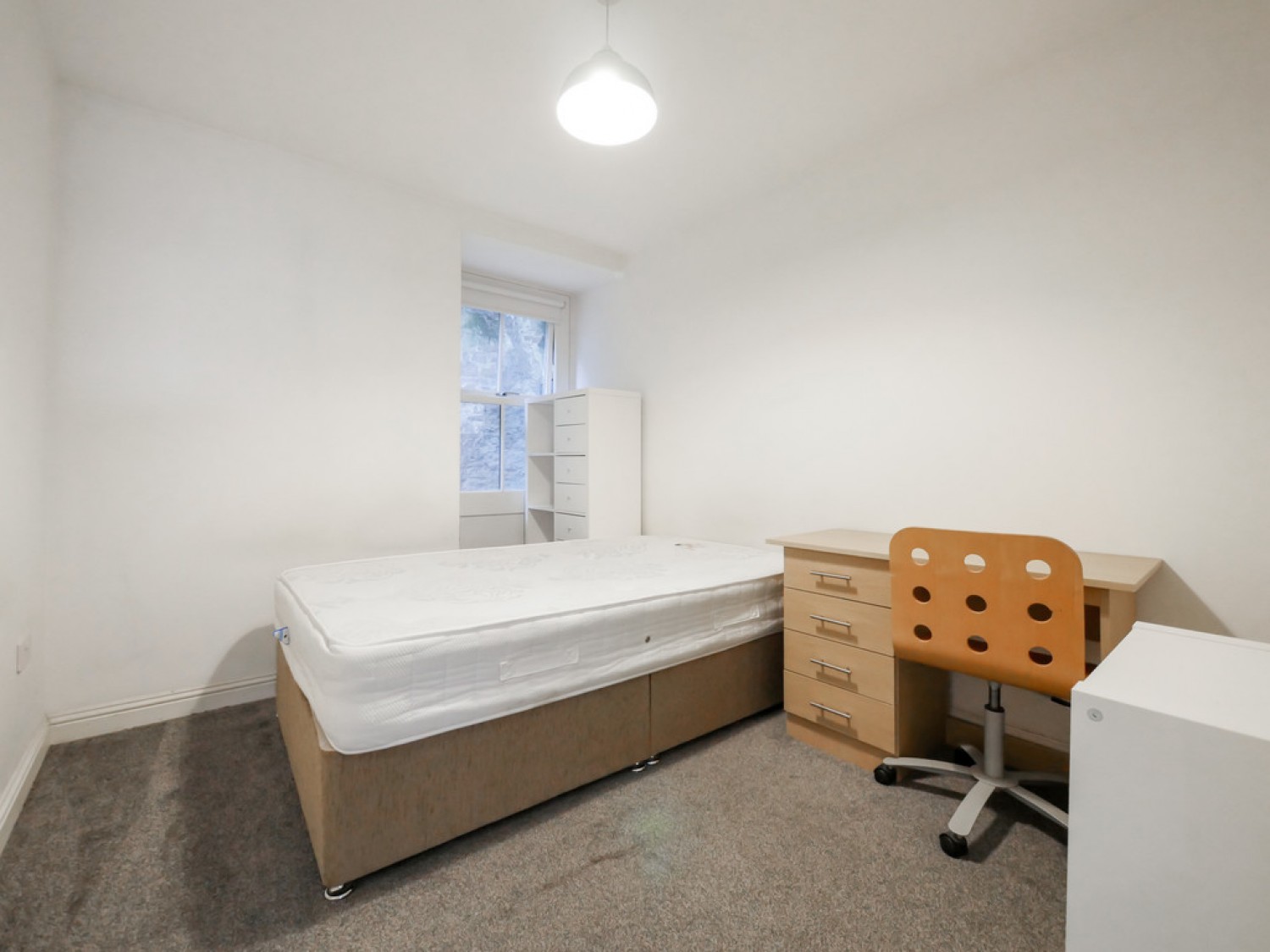 2 bedroom Flat for Letting Perth Road, Dundee