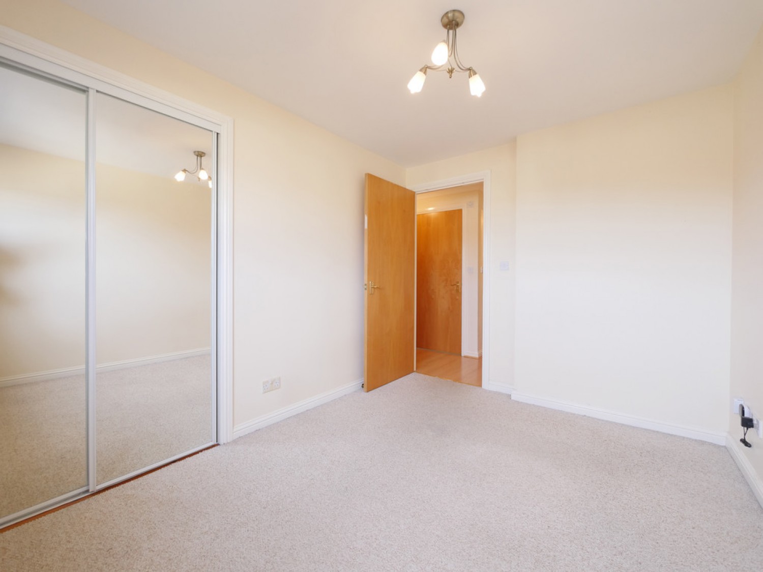 2 bedroom Flat for Letting Thorter Row, Dundee