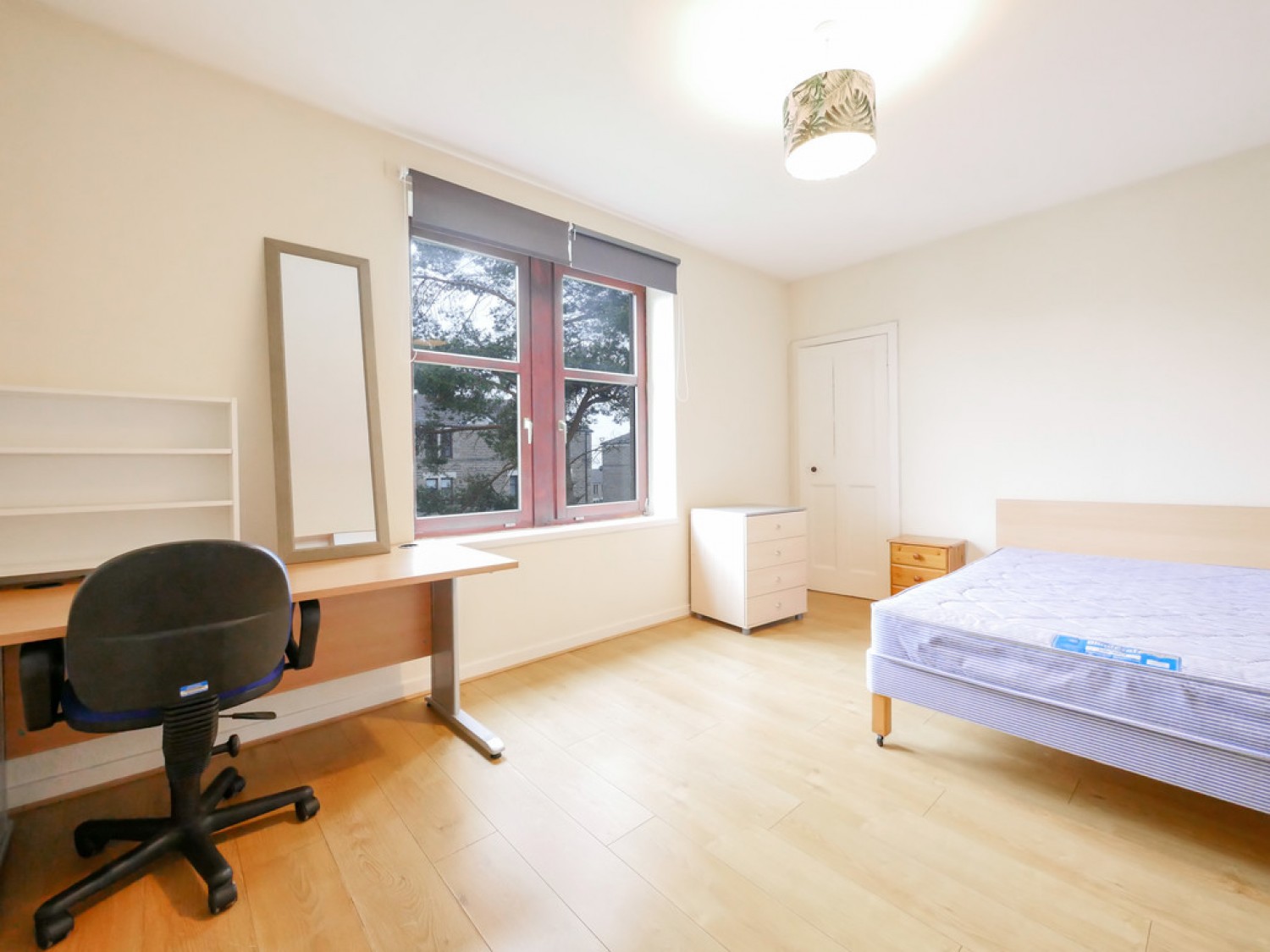 2 bedroom Flat for Letting Abbotsford Place , Dundee