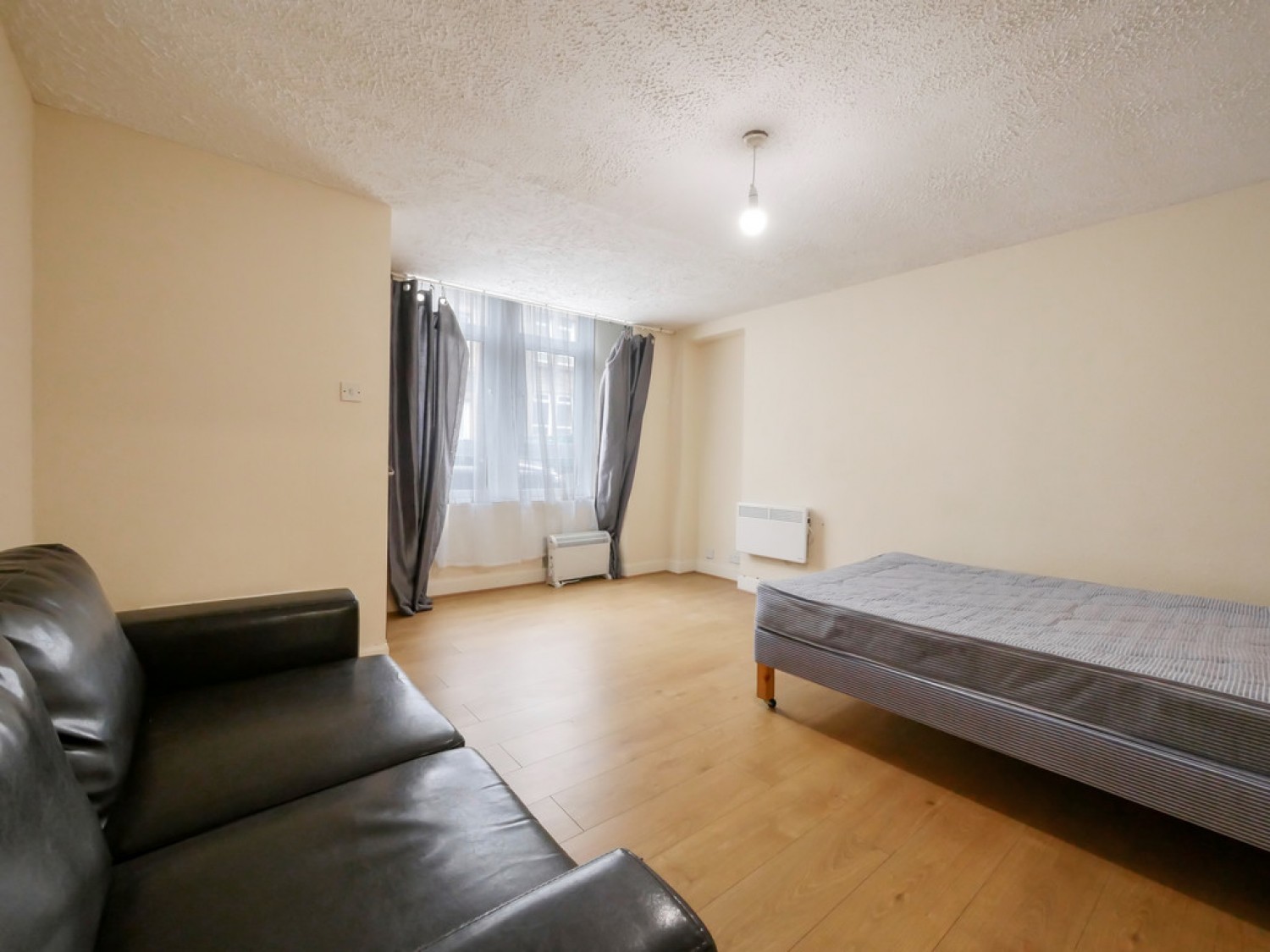 1 bedroom Flat for Letting Peddie Street, Dundee