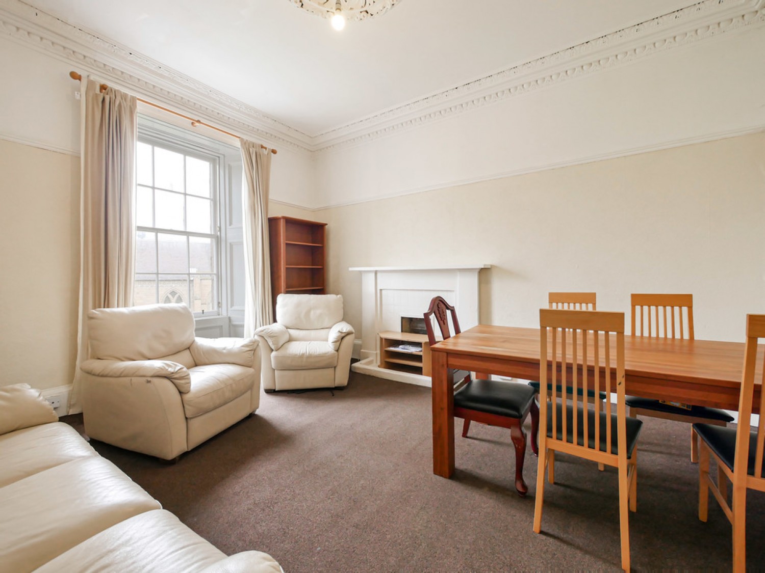 5 bedroom Flat in Nethergate, Dundee