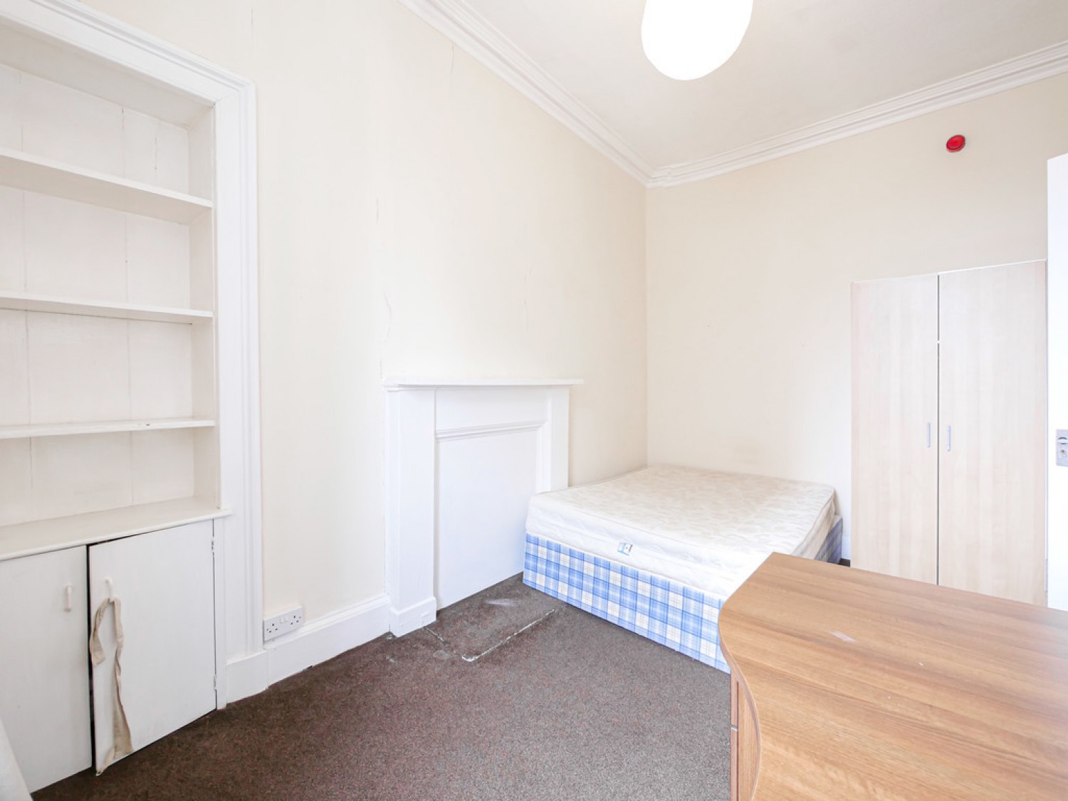 5 bedroom Flat in Nethergate, Dundee