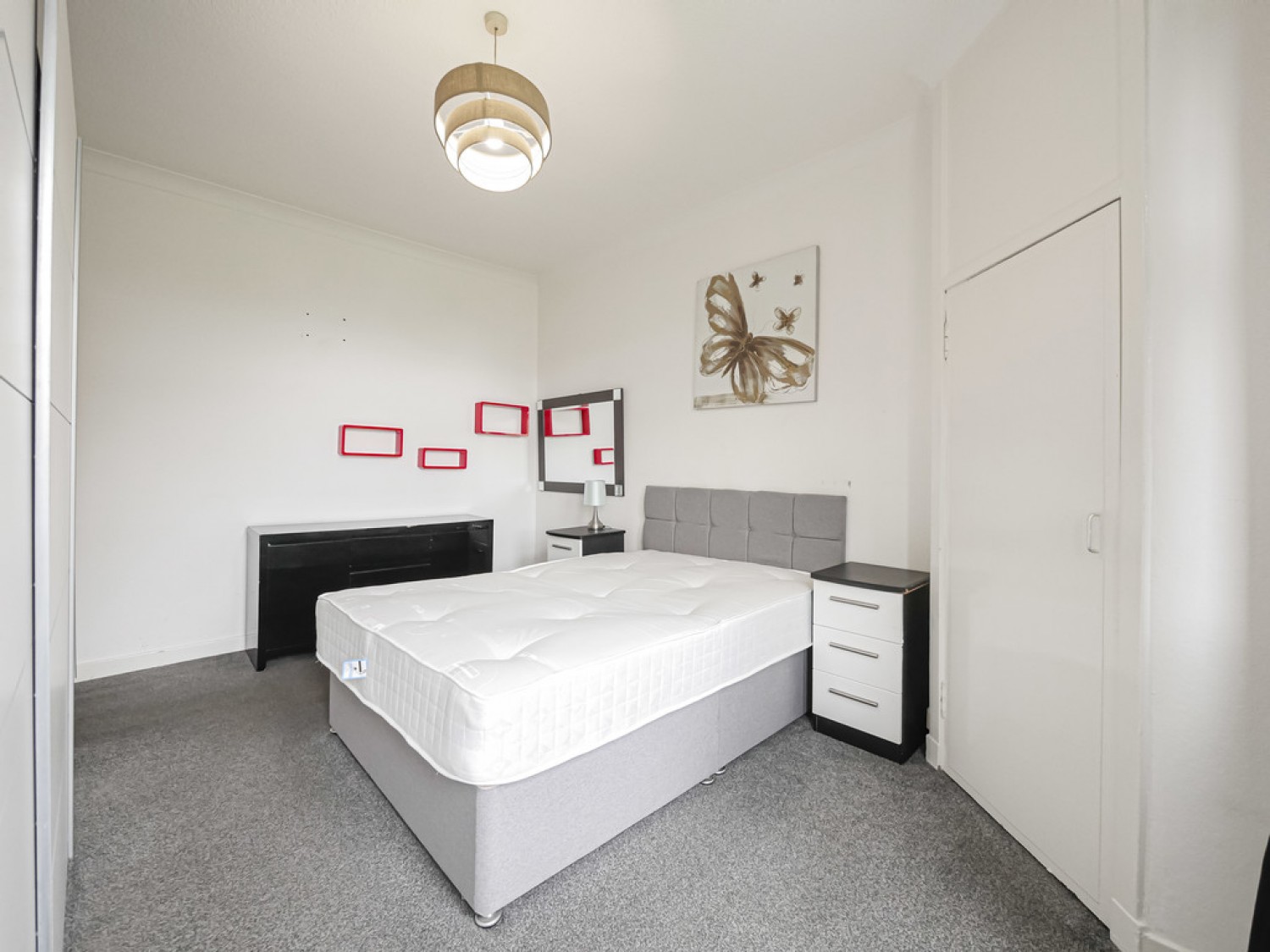2 bedroom Flat for Letting Clepington Road, Dundee