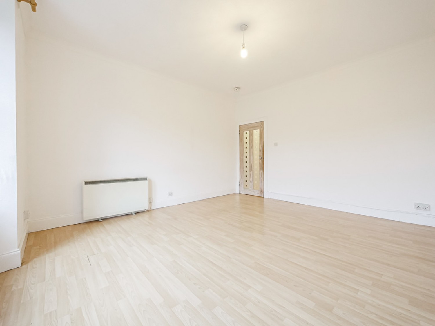 2 bedroom Flat in Dundee, Angus, Scotland