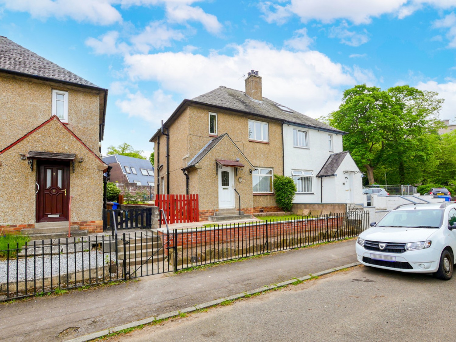 Munro Place, Dundee