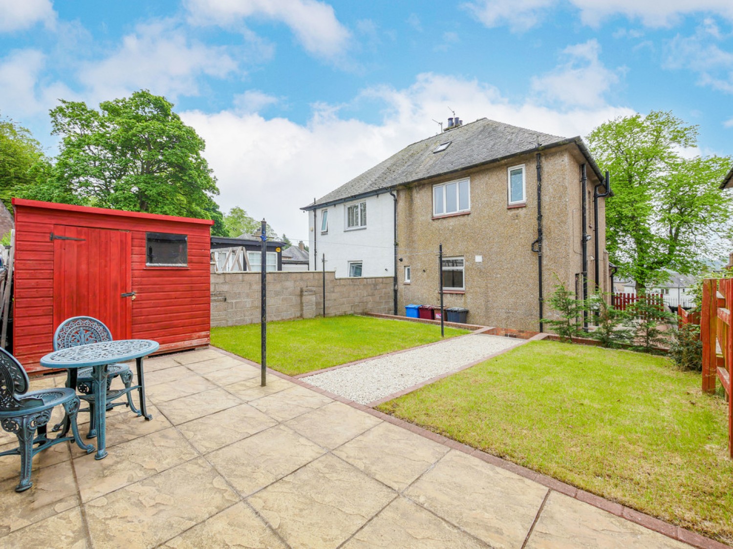 Munro Place, Dundee