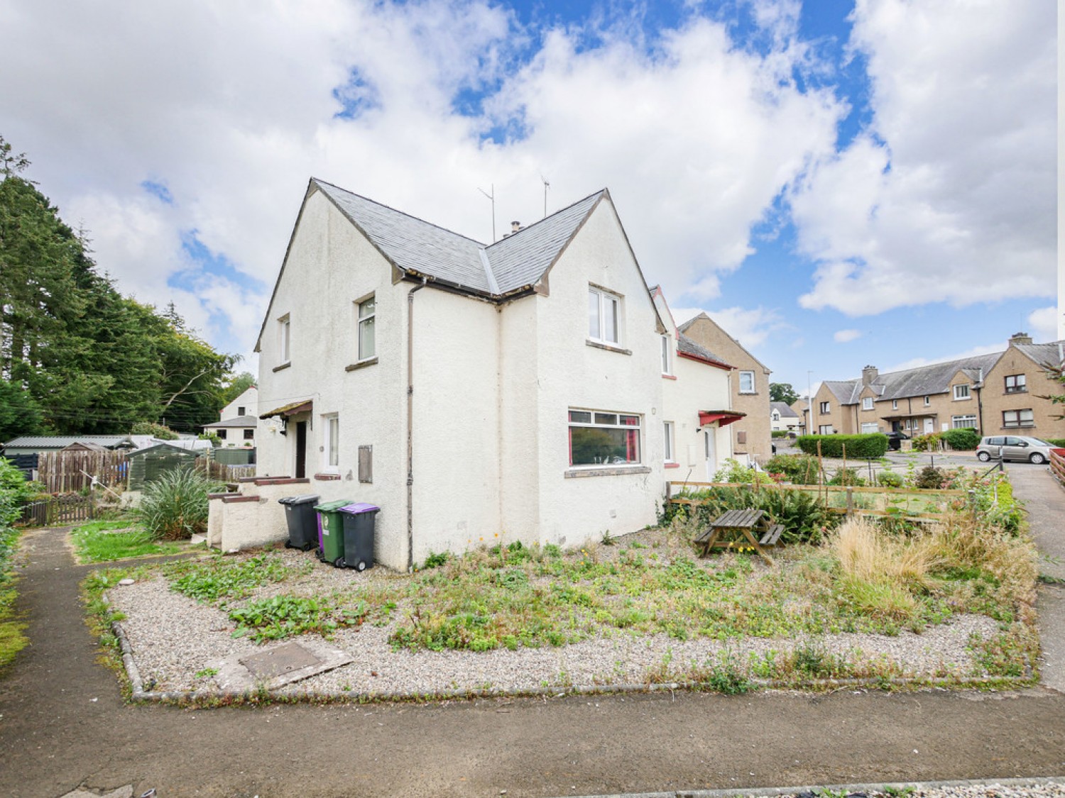 10 Dunarn Street Newtyle PH12 8UH