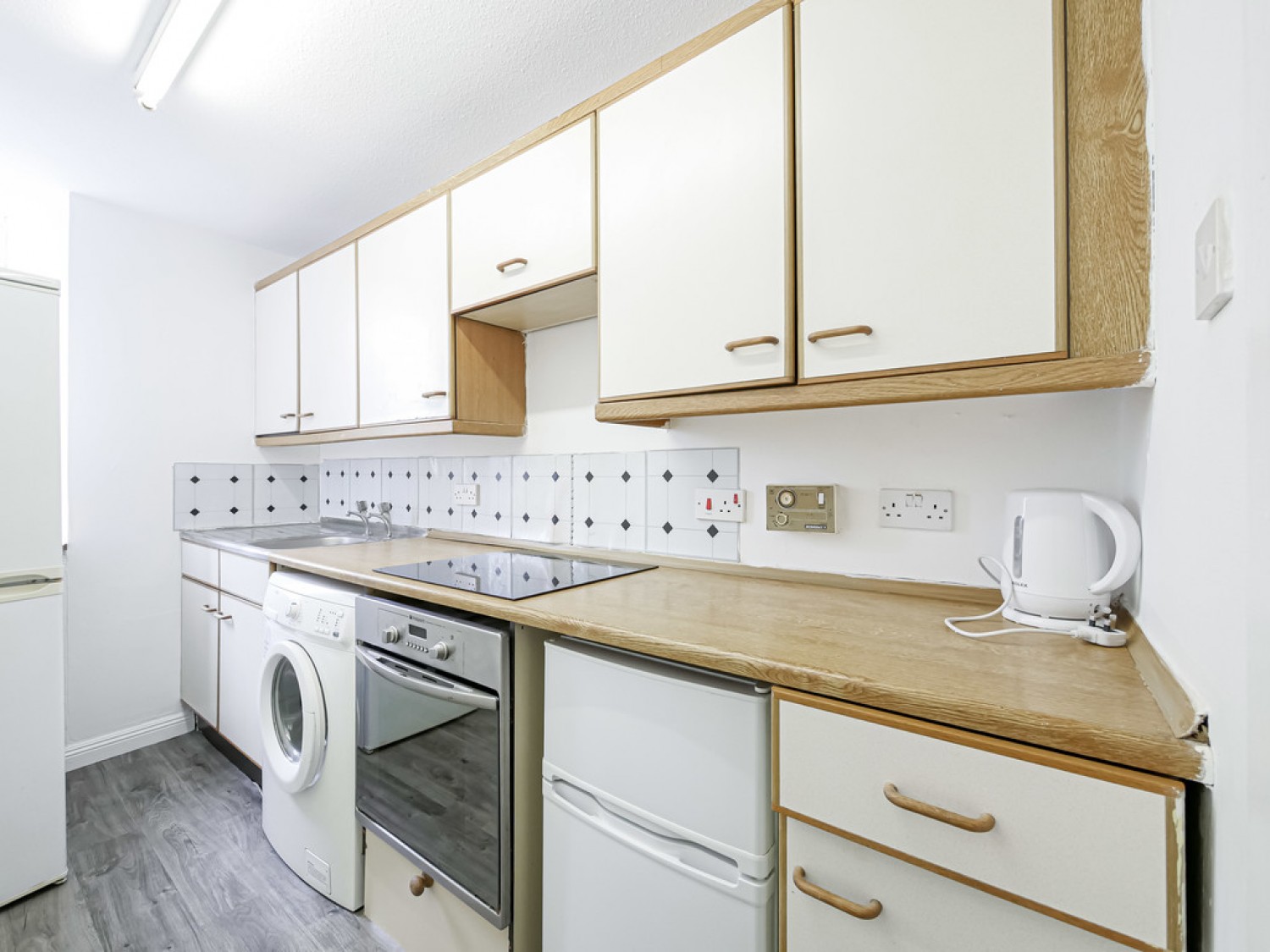 1 bedroom Flat for Letting 2/R, 6 Lawson Place