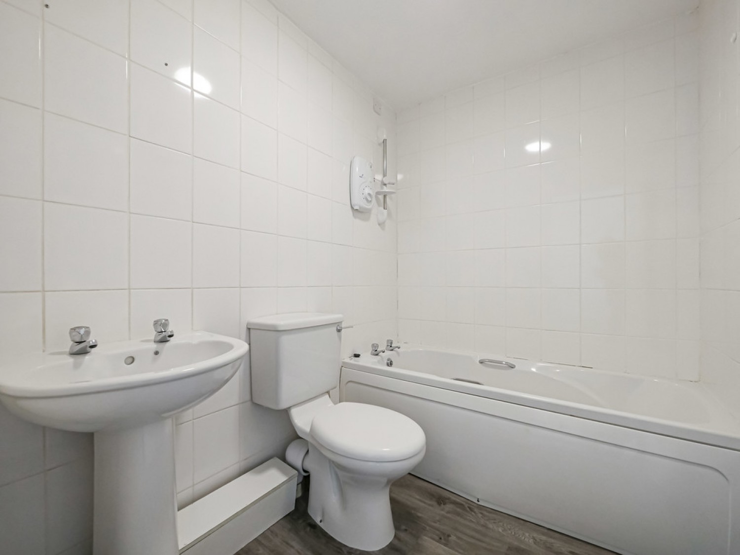 1 bedroom Flat for Letting 2/R, 6 Lawson Place