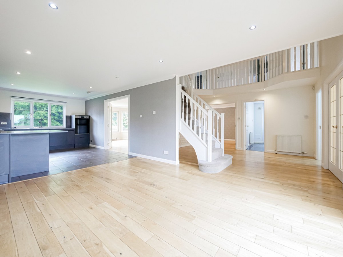 140 William Fitzgerald Way, Dundee, DD4 9FB