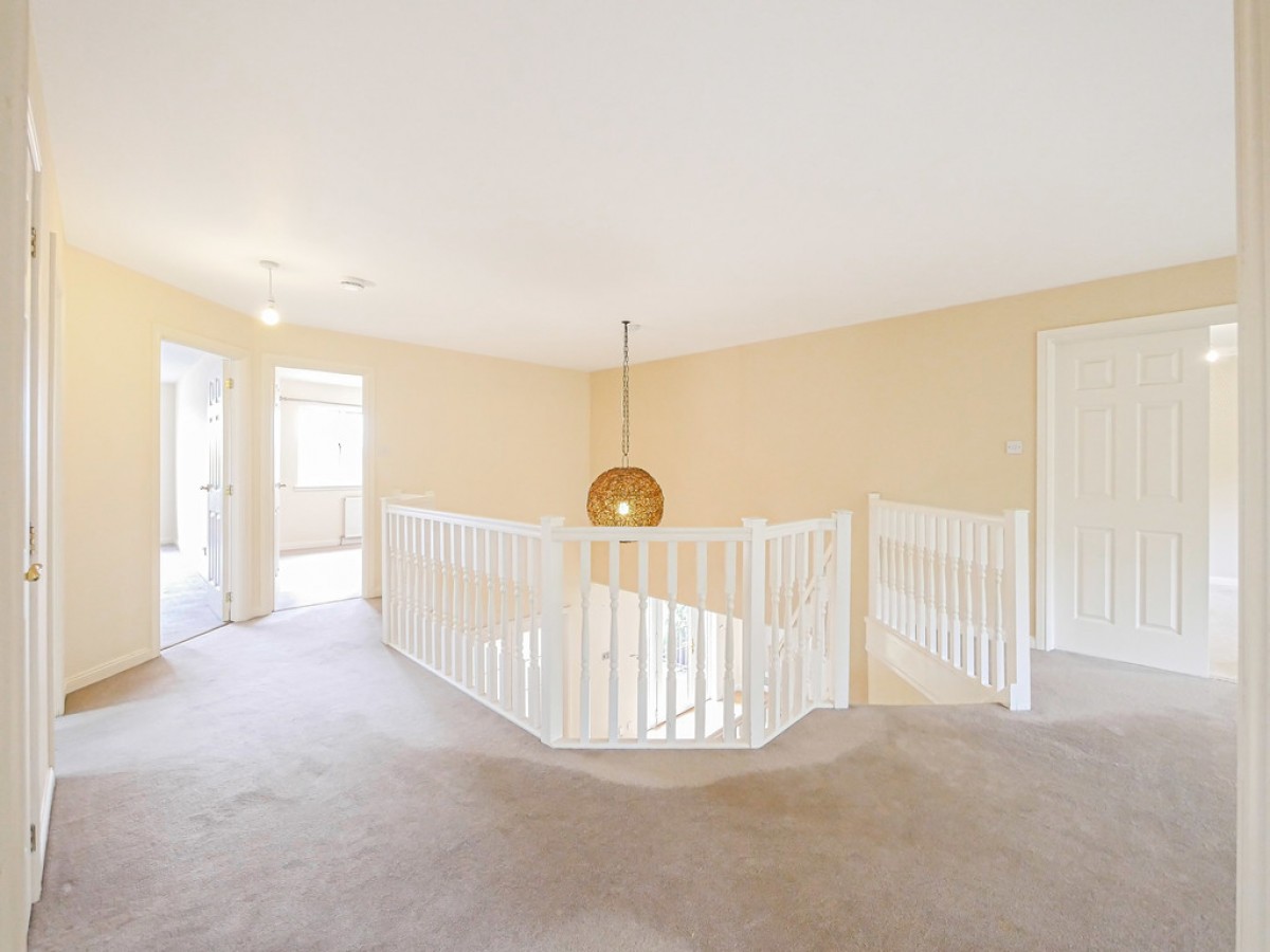 140 William Fitzgerald Way, Dundee, DD4 9FB