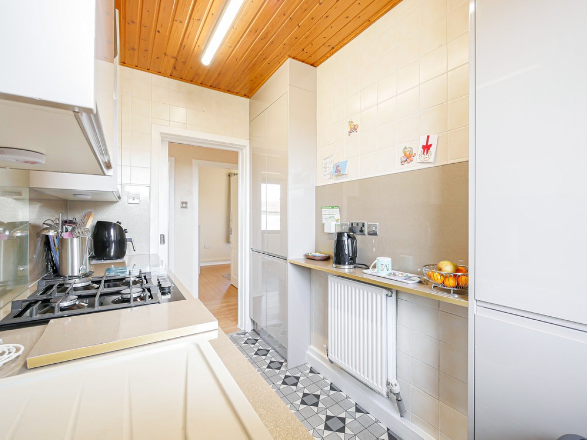 60 Glenprosen Drive Dundee DD3 8EP