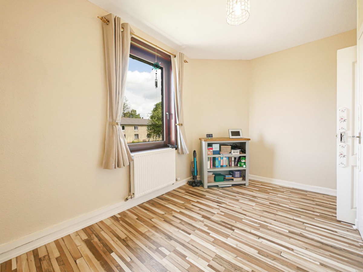 60 Glenprosen Drive Dundee DD3 8EP