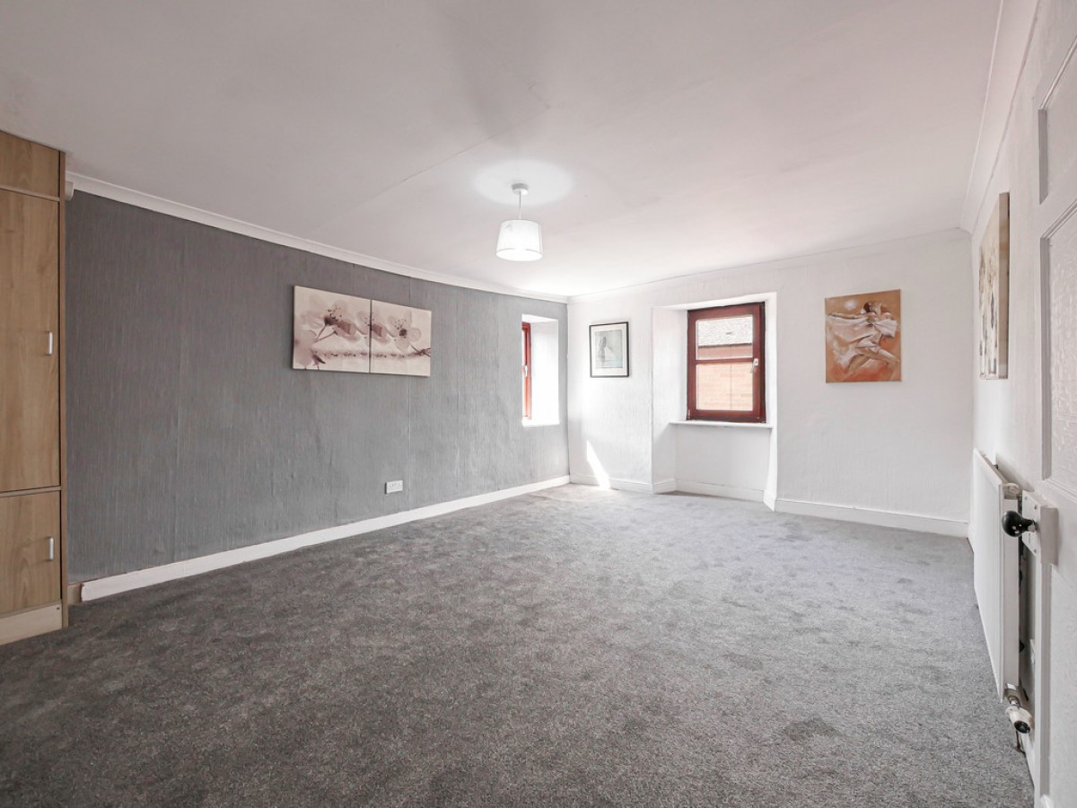 70 Glamis Road Kirriemuir DD8 5DD