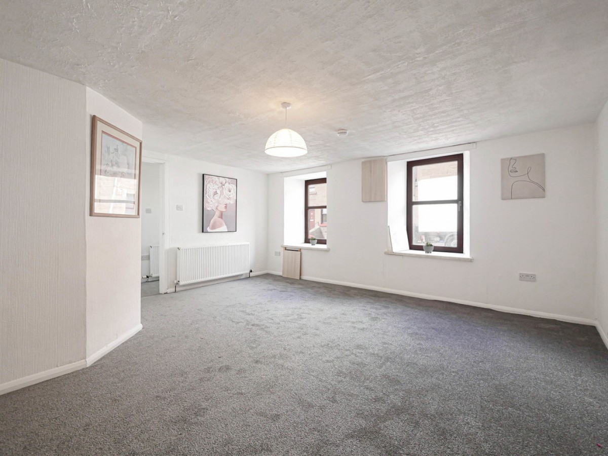 70 Glamis Road Kirriemuir DD8 5DD