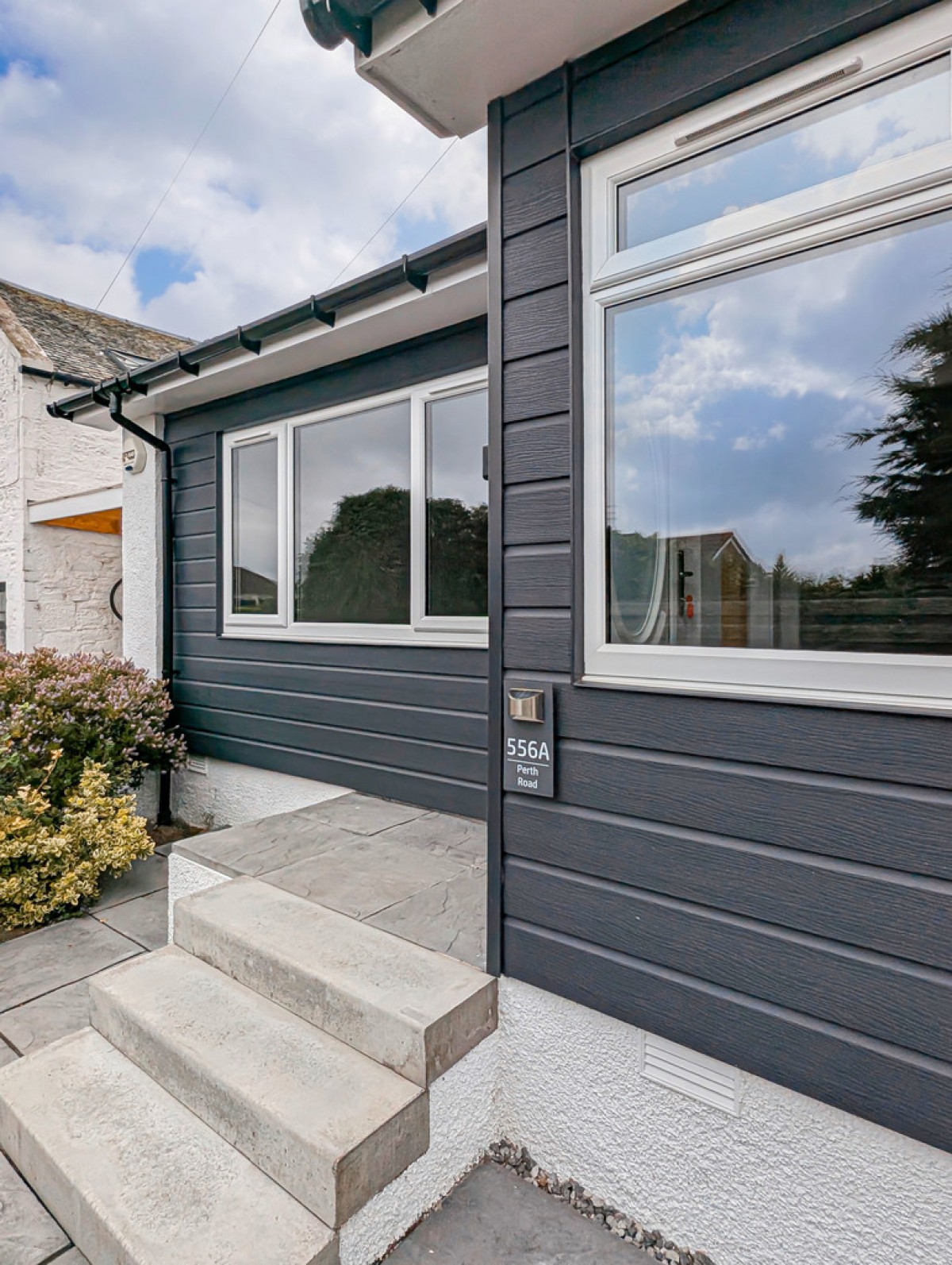 556A Perth Road, Dundee, DD2 1PY