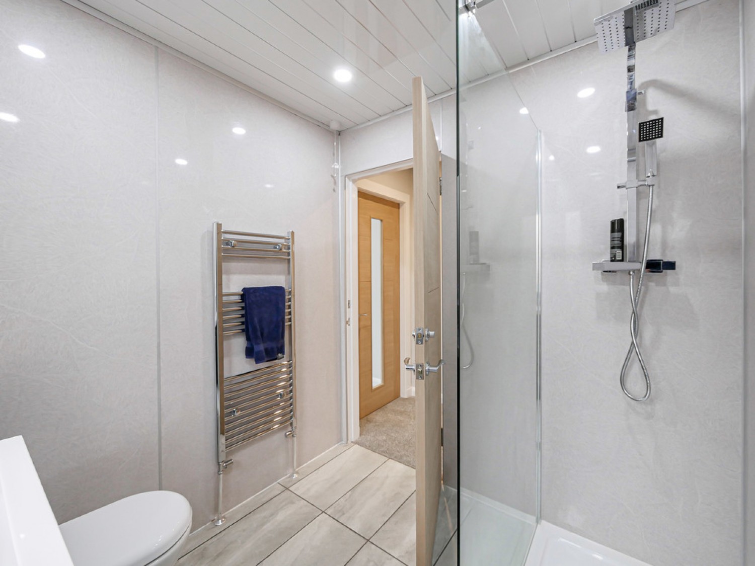 556A Perth Road, Dundee, DD2 1PY