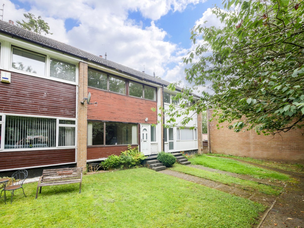 32 Orchard Court Dundee DD4 9DB