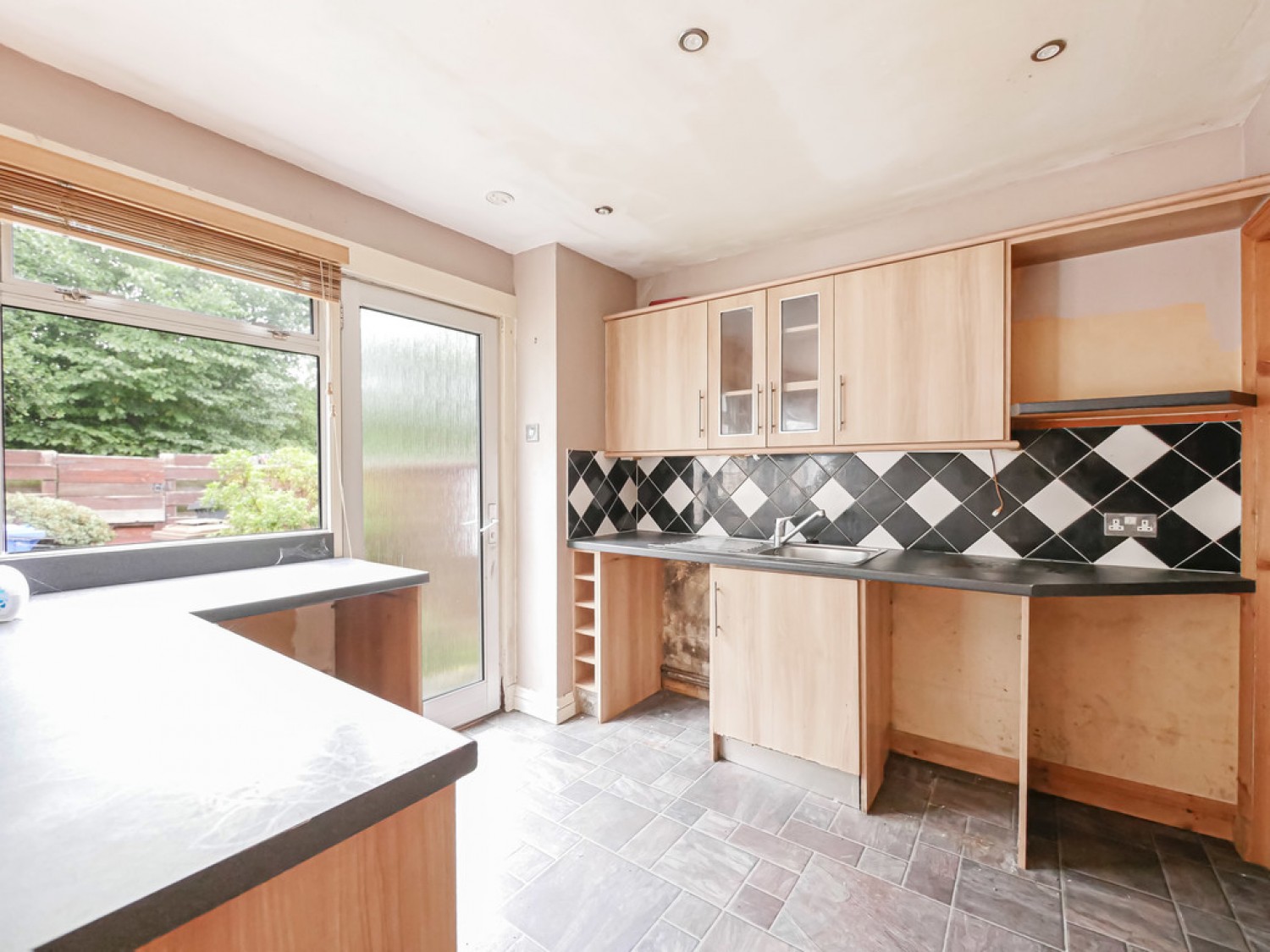 32 Orchard Court Dundee DD4 9DB