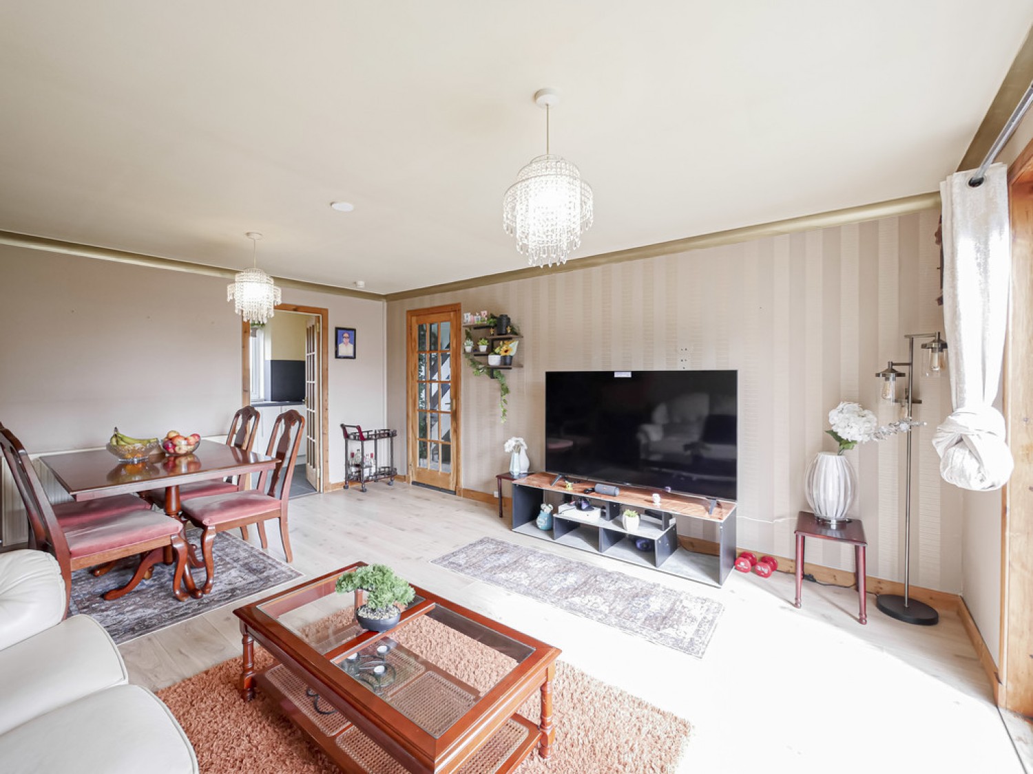 2 Kinneff Crescent Dundee DD3 9RE